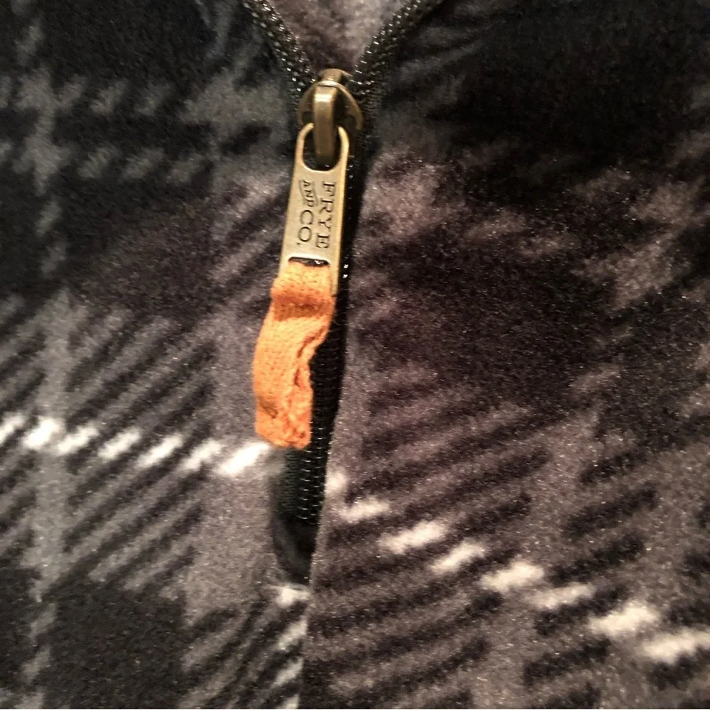 FRYE AND CO. 1/4 zip plaid Fleece Jacket- Size XXL